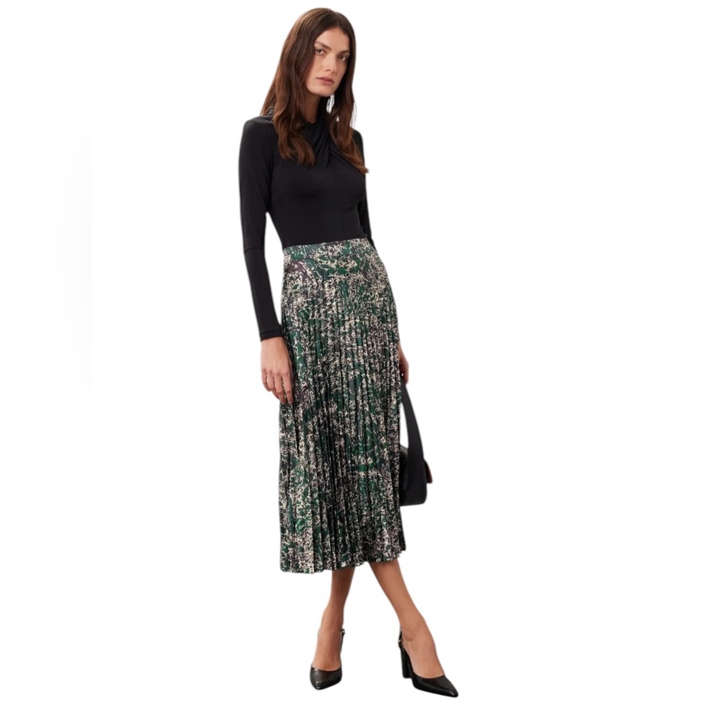 Area Stars- Pleated Green Floral Midi Skirt Size Small